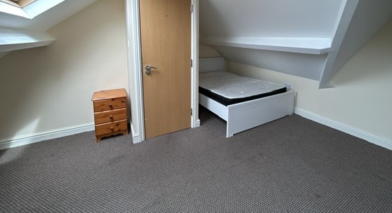 Rooms Available – Glynrhondda Street